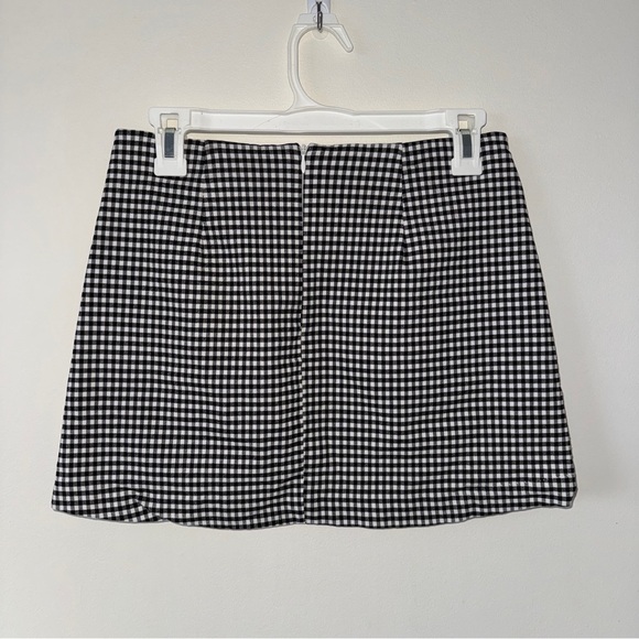 NWOT Urban Outfitters Black and White Gingham Checkered Mini Skirt Womens Small - Picture 6 of 7